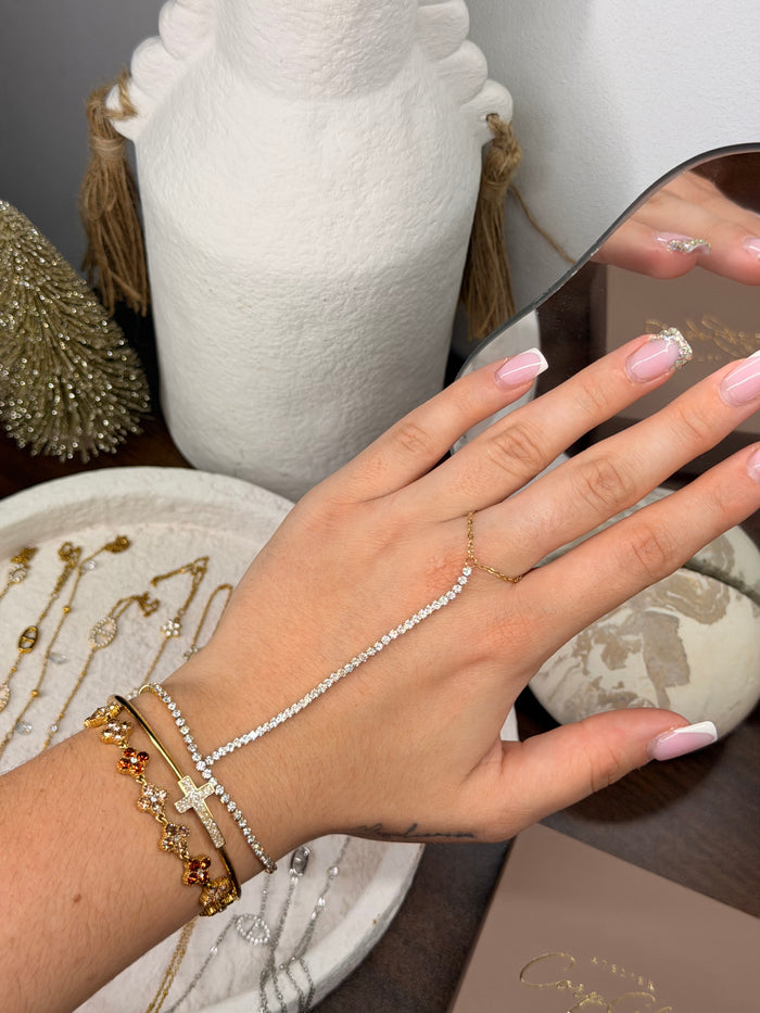 Hailey Hand Chain