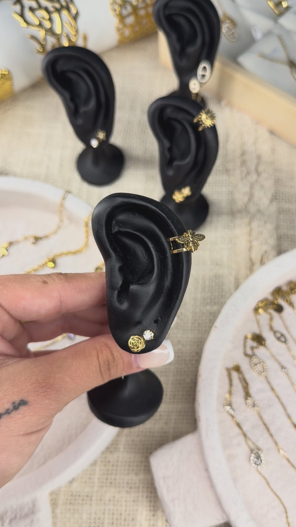 Naia Earring Set